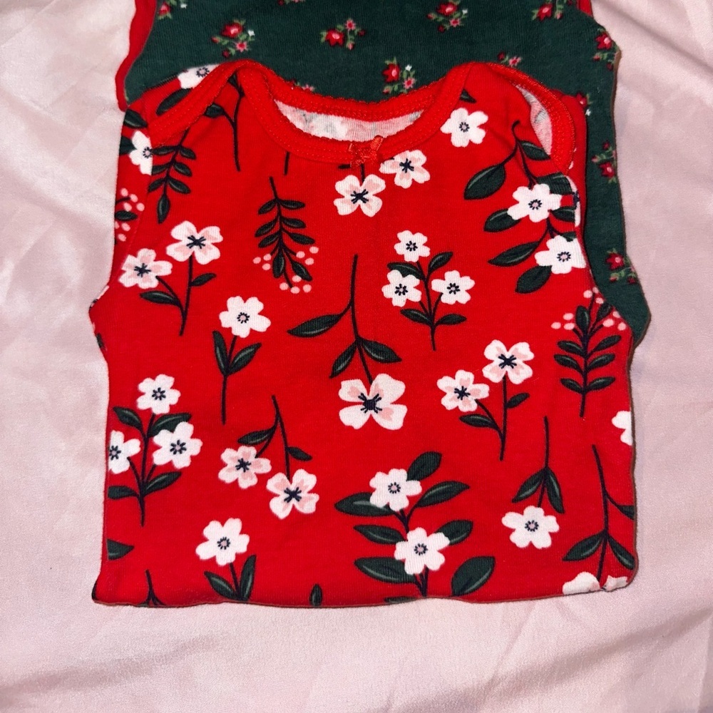 Carter’s 3-Pack Long Sleeve Bodysuit - Picture 5 of 5